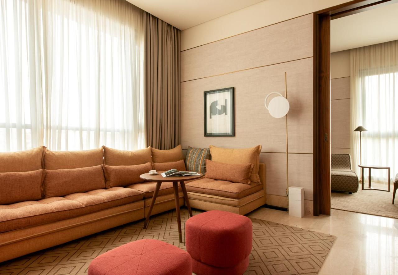 Shirvan Hotel City Yard 제다 외부 사진 A living room at the hotel