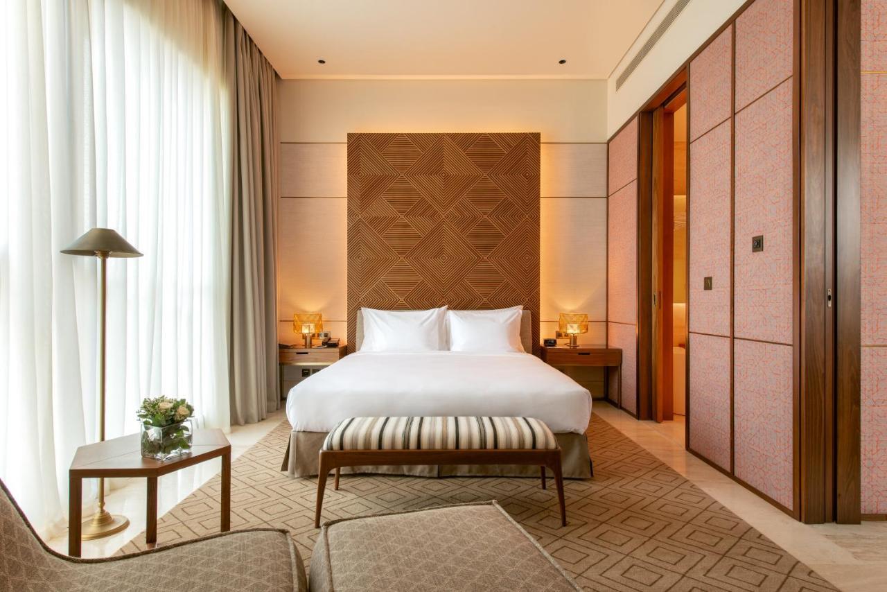 Shirvan Hotel City Yard 제다 외부 사진 A bedroom at the hotel