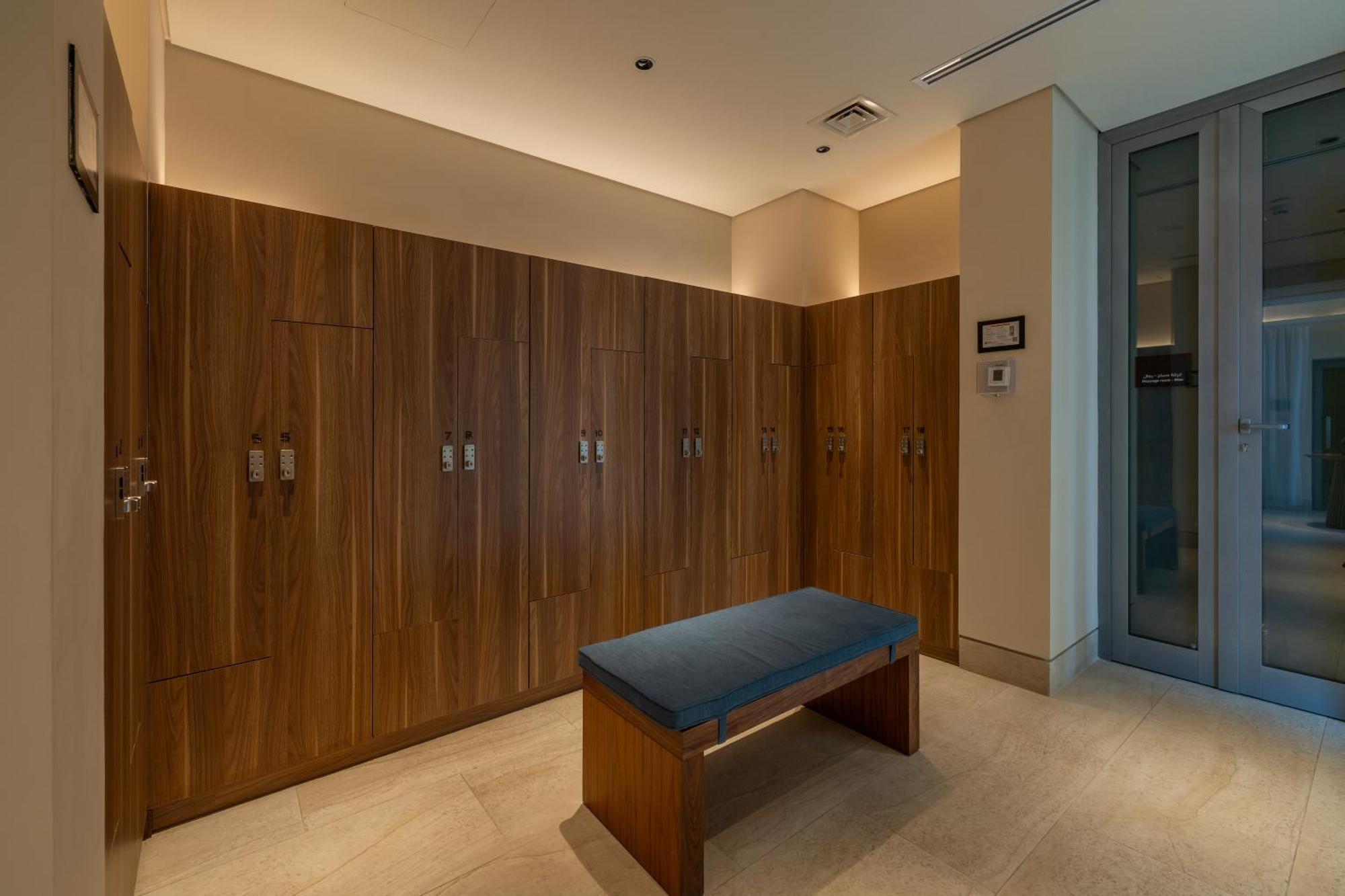 Shirvan Hotel City Yard 제다 외부 사진 Locker room